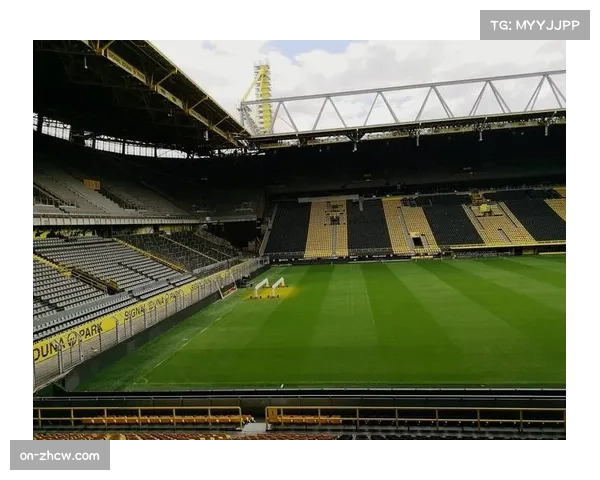 多特蒙德宣布南看台扩建计划,威斯特法伦球场容量将增至87000人 多特蒙德宣布南看台扩建计划,威斯特法伦球场容量将增至87000人